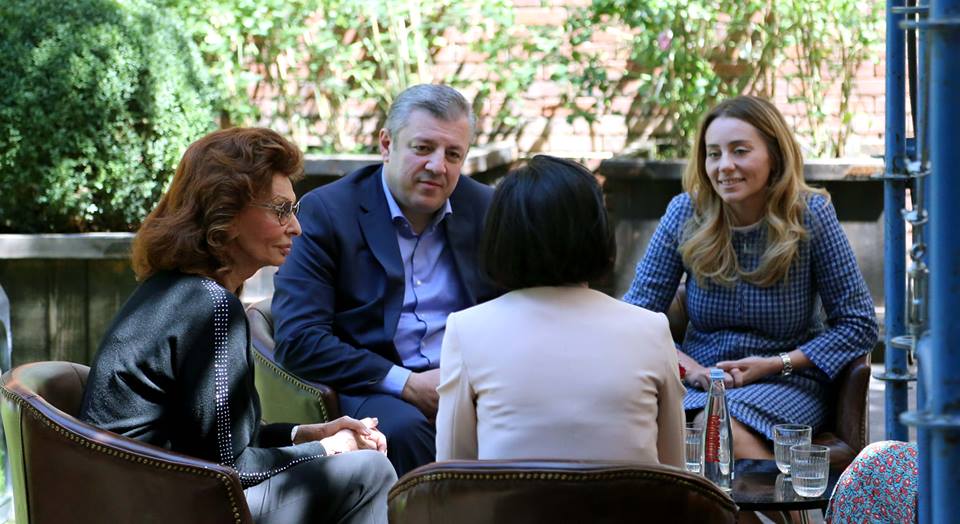 Sophia Loren meets Georgia’s Prime Minister in Tbilisi geotv.ge